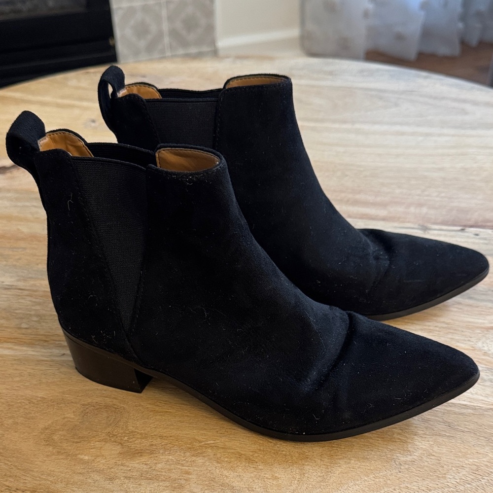 Black Suede J Crew Ankle Boots Womens size 6.5